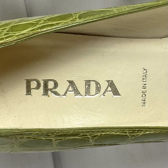 Prada Vintage Knot Croc Print Heels Leather Green Pumps Sz 35.5 (Prada) US 5.5 - Picture 5 of 9
